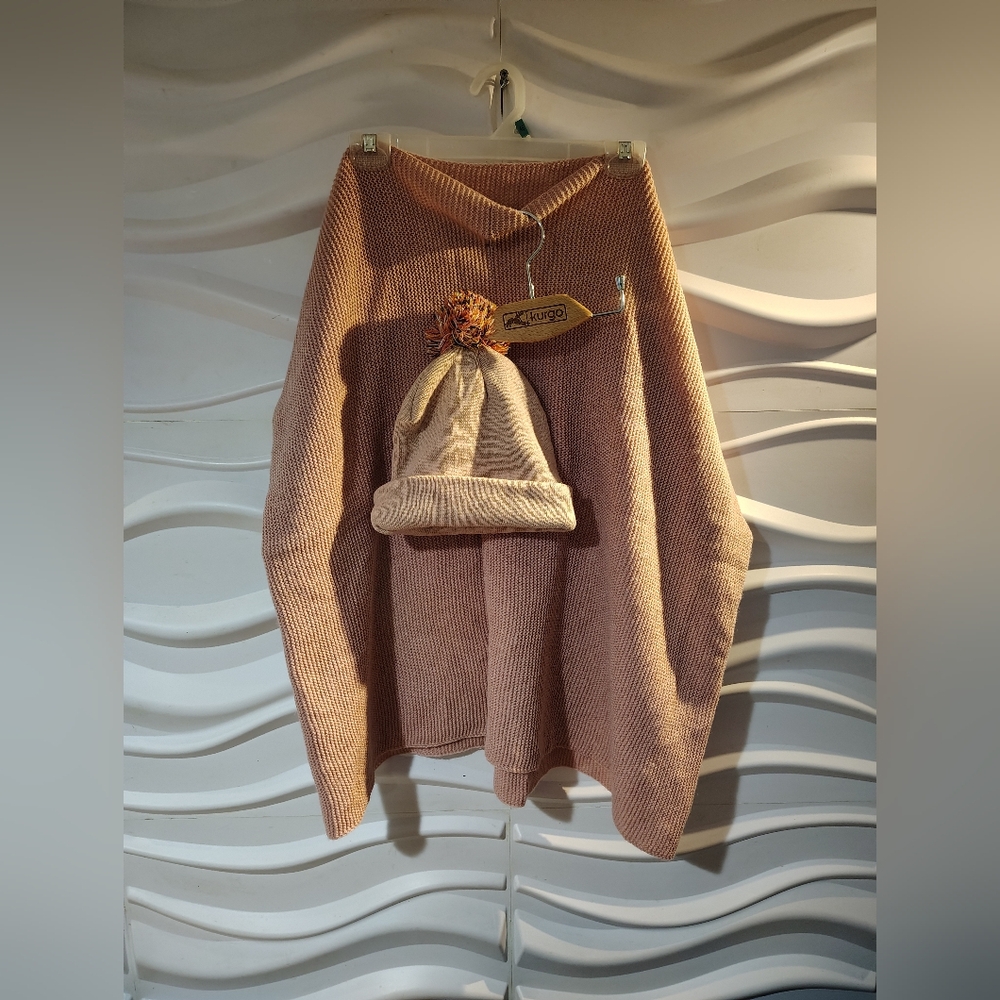 Nwot H&M Cozy Knit Scarf and Beanie Set in Pink